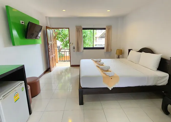 Panupong Hotel